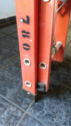 Escada fibra/alumínio