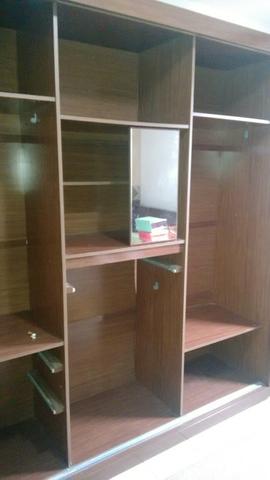 Guarda roupa, cama, cômoda