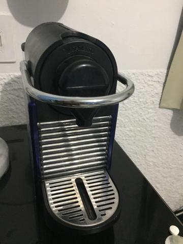 Maquina Nespresso Pixie Clips