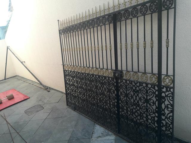 Portão de ferro completo