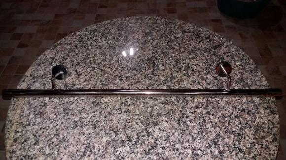 Barra de apoio de segurança inox sem uso excelente