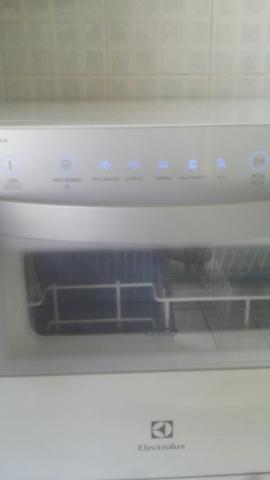Lava louças NOVA Electrolux