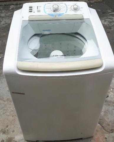 Linda lavadora electrolux 12 kg muito nova revisada