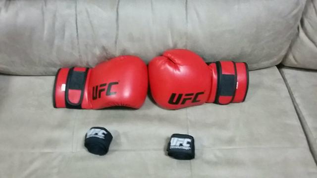 Luvas de boxe UFC e bandagens