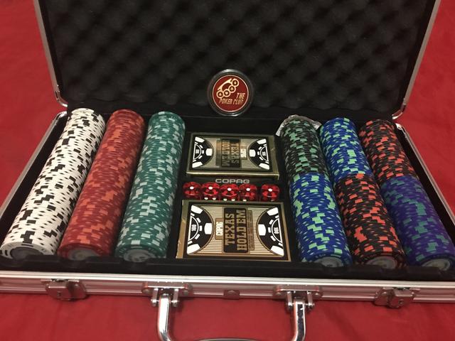Maleta de Poker Monte Carlo 300 Fichas