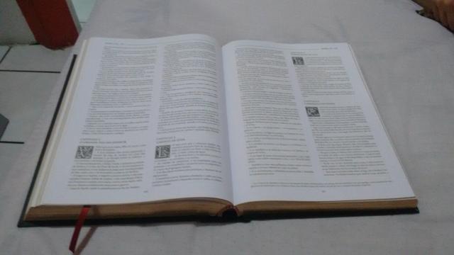 Bíblia edição Luxo