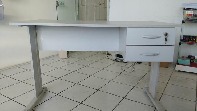 Mesa para escritório