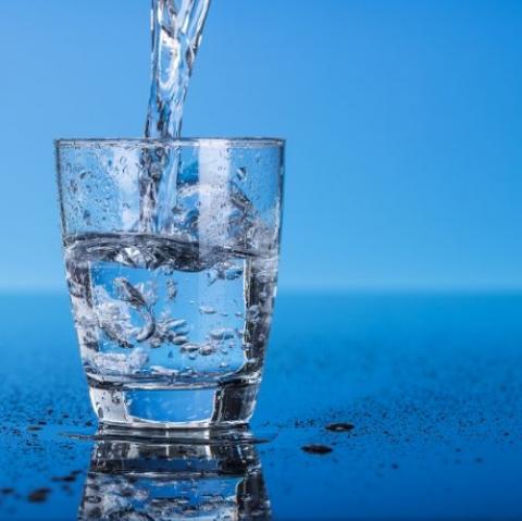 Poços artesianos residenciais e industriais