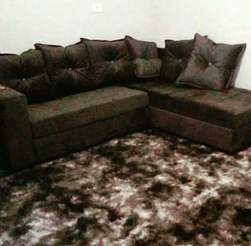 Sofa em sued marron