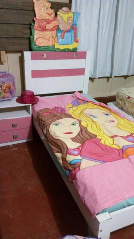 04 itens cama criado puff colchao
