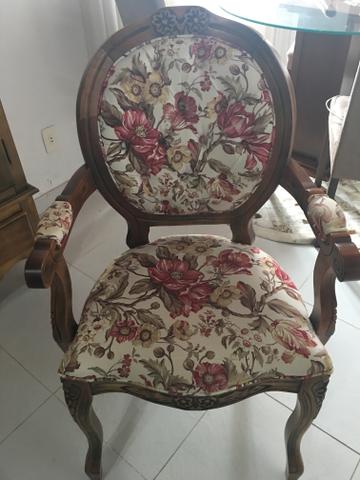 Cadeira estilo Luiz XV