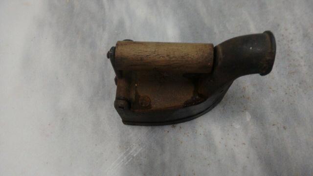 Ferro a carvão. Relíquia