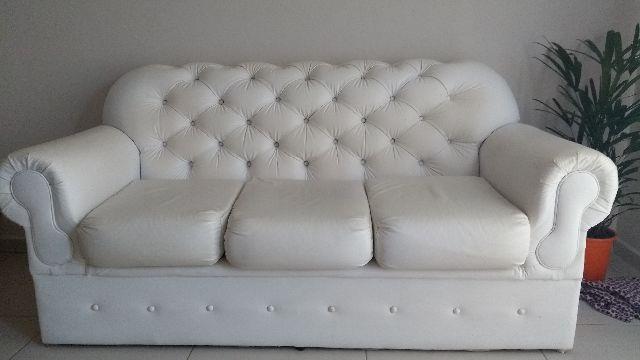 Lindo sofá de couro