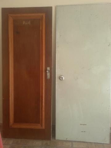 Portas e divisórias