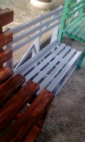 Banco de madeira Reciclado