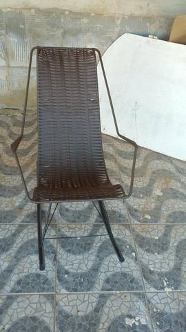 Cadeiras de balanço em fibra sintetica