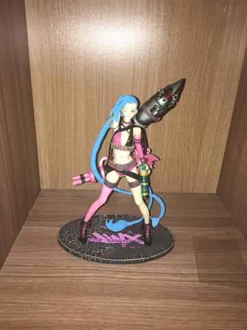 Cátion Figure Jinx lol