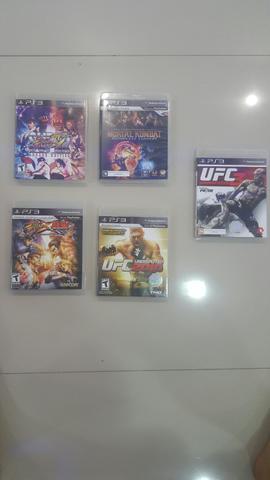 Kit com 5 jogos PS3 incluindo Street Fighter e UFC