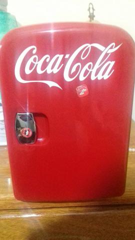 Mini Geladeira coca cola