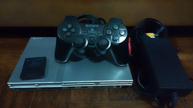 Playstation 2 Slim Prata