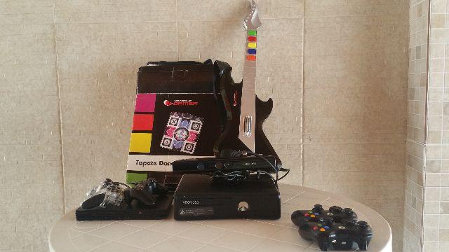 Playstation 2 com 02 controles 01 guitarra 01 tapete de