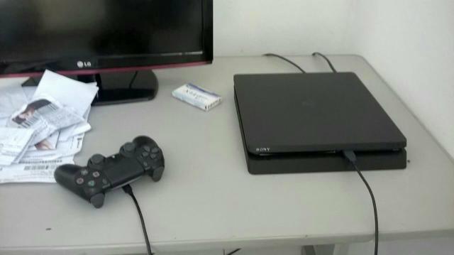 Ps4 slim novo ligado só pra teste