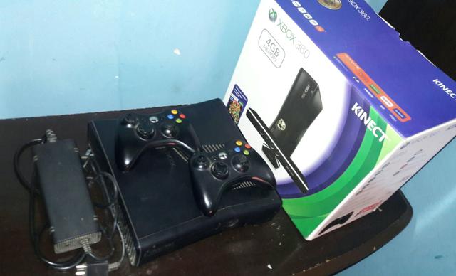 Xbox 360 destravado (Lt) - vários jogos (P) + pendrive 16g