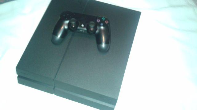 PS4 Console