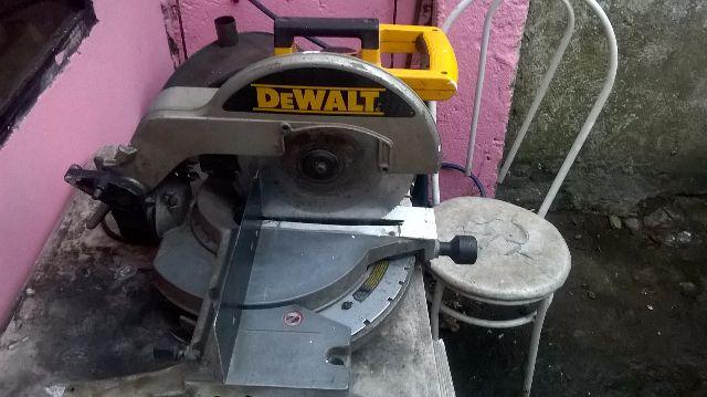 Serra meia esquadria dewalt rpm