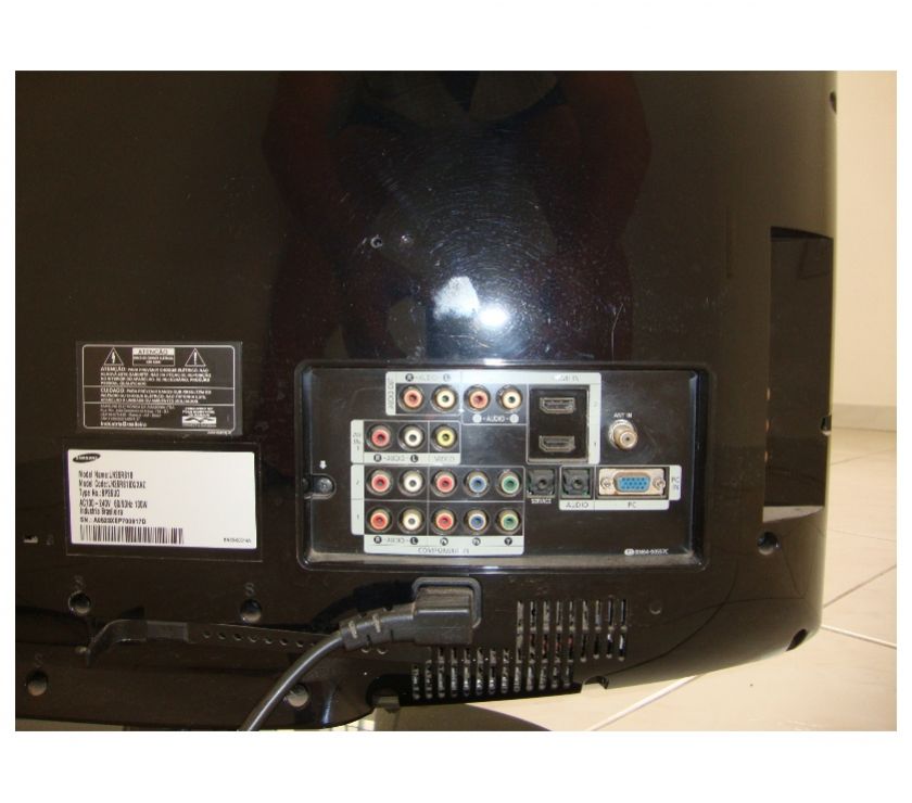 TVMonitor Samsung, 26 polegadas, modelo LN 26R81B, tela pla