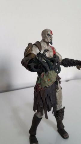 Boneco Kratos With Medusa Head God Of War - Original Neca