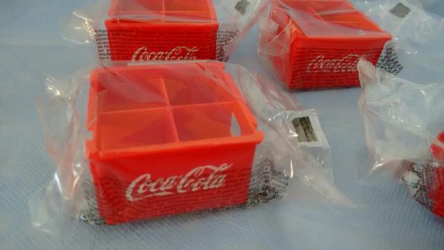 Mini-engradados Coca-Cola