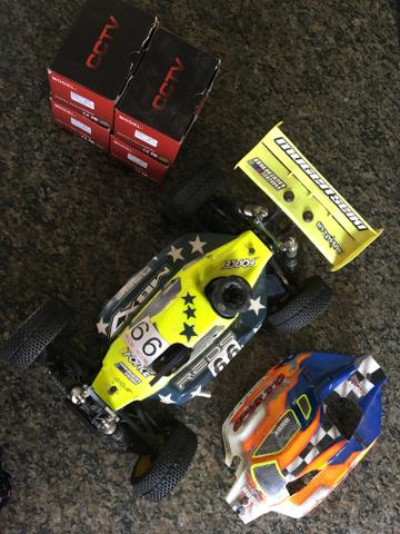 Vendo 2 automodelo mbx7 e mbx6