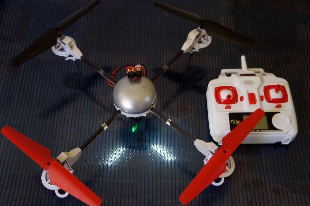 Drone Syma grande c/ câmera hd v/t