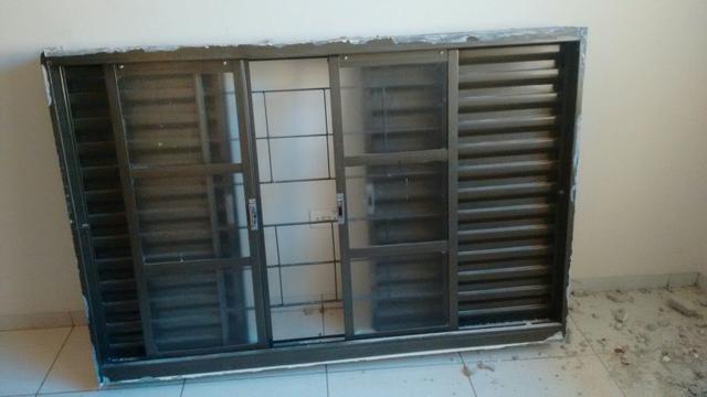 Janelas Gravia 1,50L 1,00A por O,15m