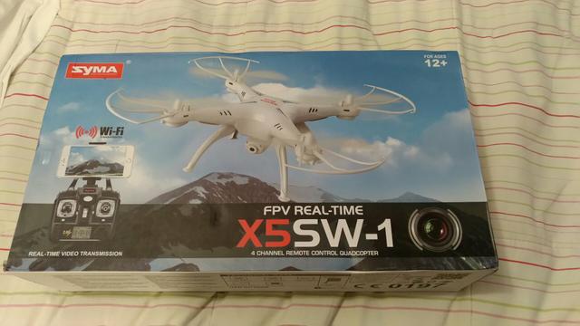 Vendo drone Syma X5Sw com câmera