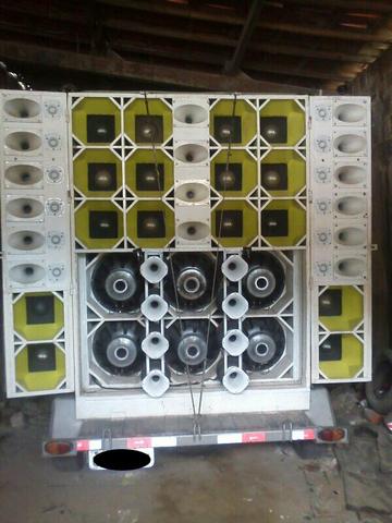 Estrutura paredao de som