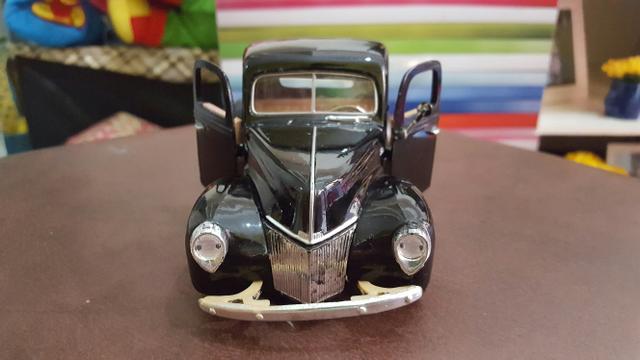 Puckup Ford  escala1:24