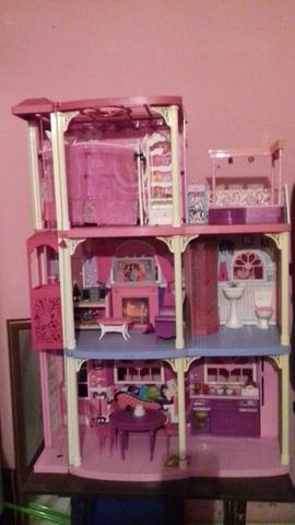 Casa da Barbie 3 andares  Trocamos a antiga casinha da Barbie por