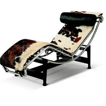Chaise de Estilo, acompanhando o modelo Le Corbusier, 