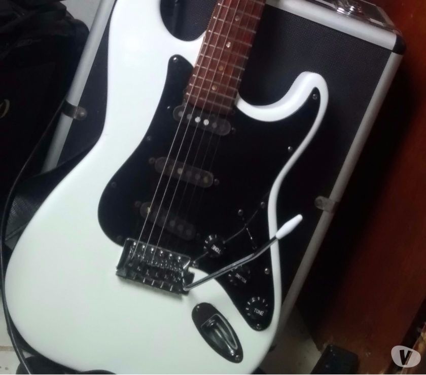 Guitarra Stratocaster Modelo: Fender Usa Peça Única
