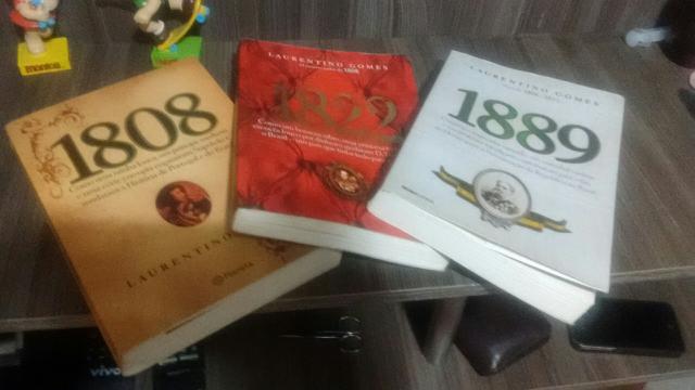 Livros  e 