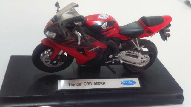 Miniatura Grande de Coleção-  cilindradas CBR