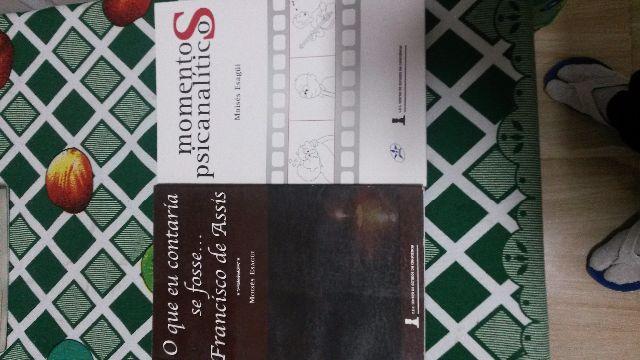 Moisés esagui 2livros
