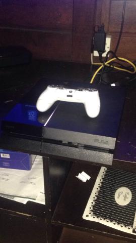 PlayStation 4 Usado