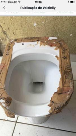 Vaso sanitário para deficientes