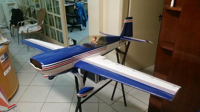 Aeromodelo extra 330l.60 a.90