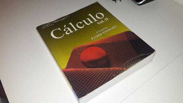 Livro Cálculo Vol. II - 4°edição James Stewart - Usado