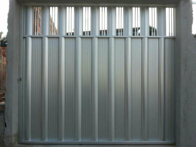 Portões de alumínio em geral