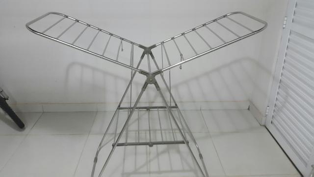 Varal de chão em aço inox